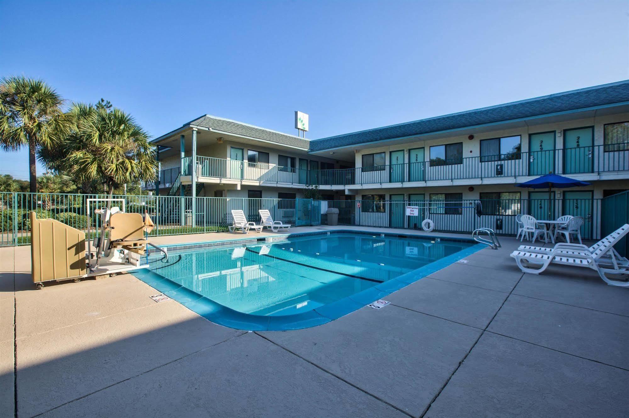 Motel 6-Valdosta, Ga - University Exterior foto